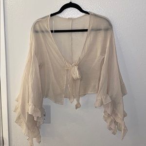 Super cute boho top!